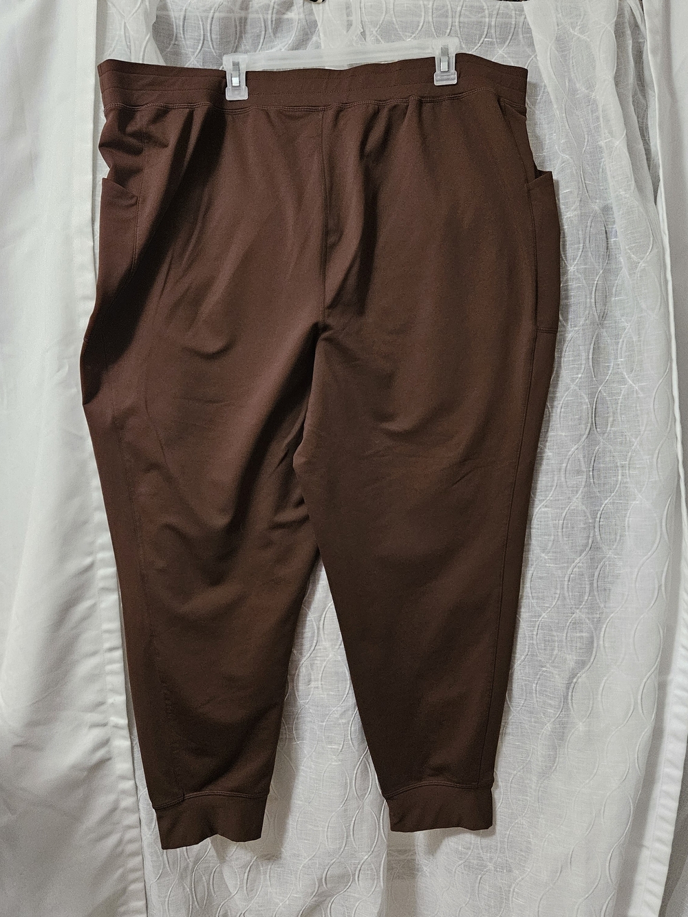 Fabletics Women's Brown Jogger Pants